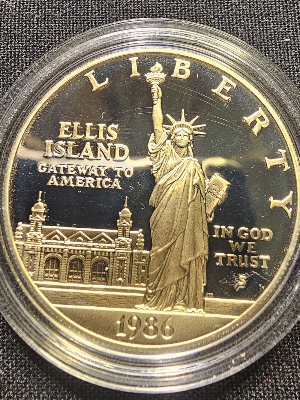 1986-S Liberty Commemorative 2 Coin Set,Silver Dollar And Clad Half Dollar